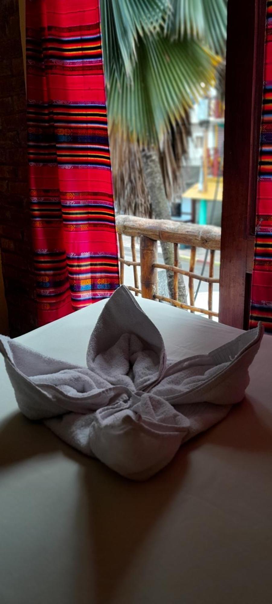 Hotel Boutique Hurvinek Montanita Ngoại thất bức ảnh